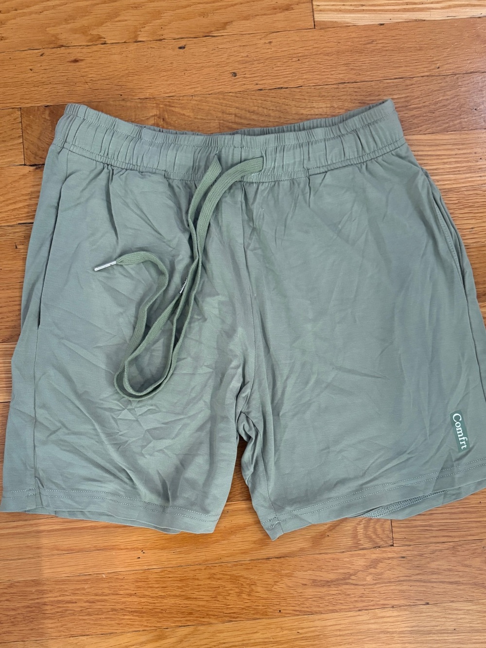 Comfrt Cloud women’s lounge shorts